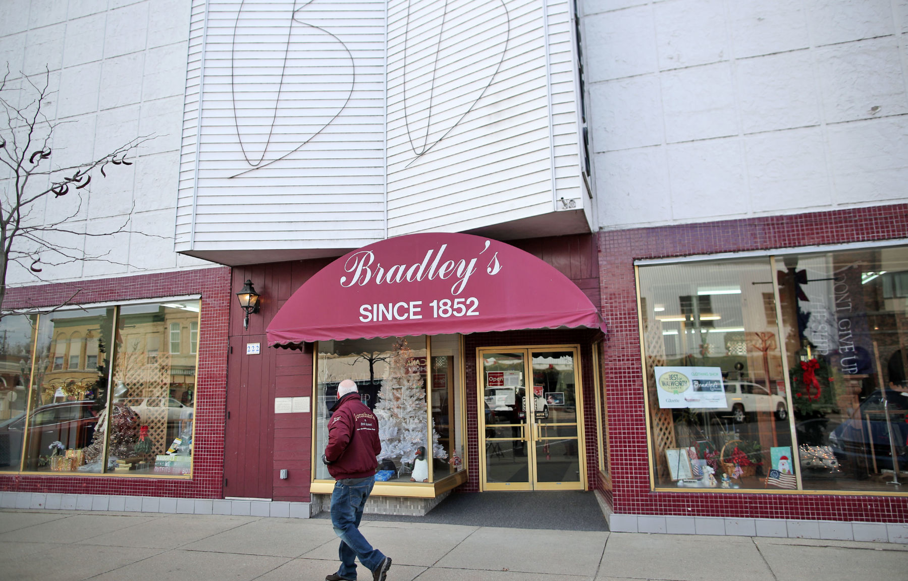 JVG_201231_BRADLEYS02